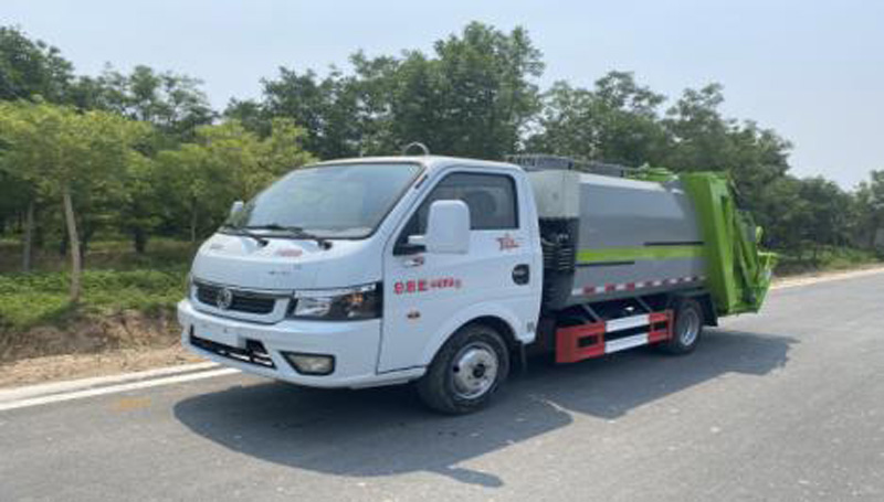 東風(fēng)途逸YTH5040ZYS6EQ型壓縮式垃圾車