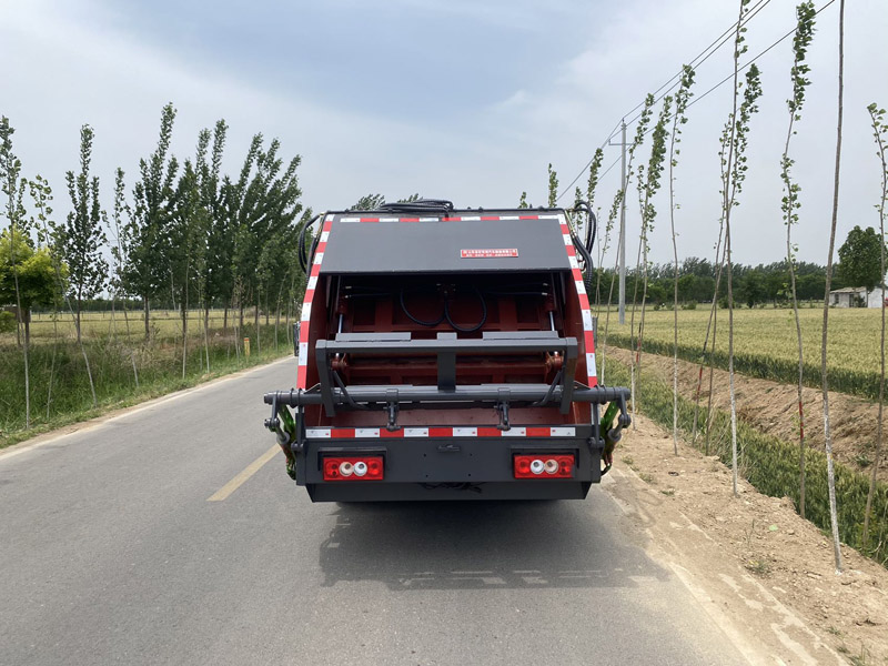 5立方壓縮式垃圾車(chē)(藍(lán)牌標(biāo)準(zhǔn))